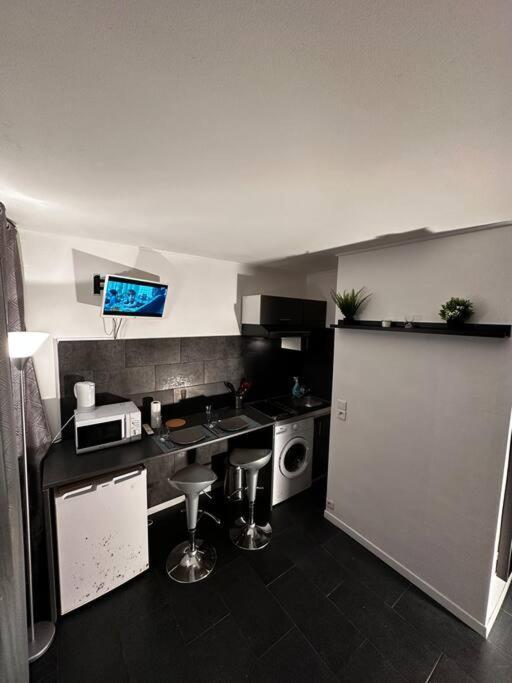 Superbe Studio Avec Piscine Ext Antibes Exterior photo
