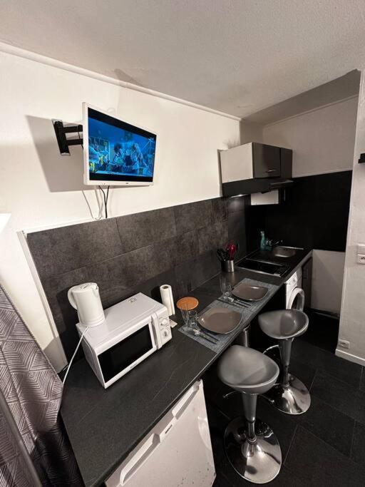 Superbe Studio Avec Piscine Ext Antibes Exterior photo